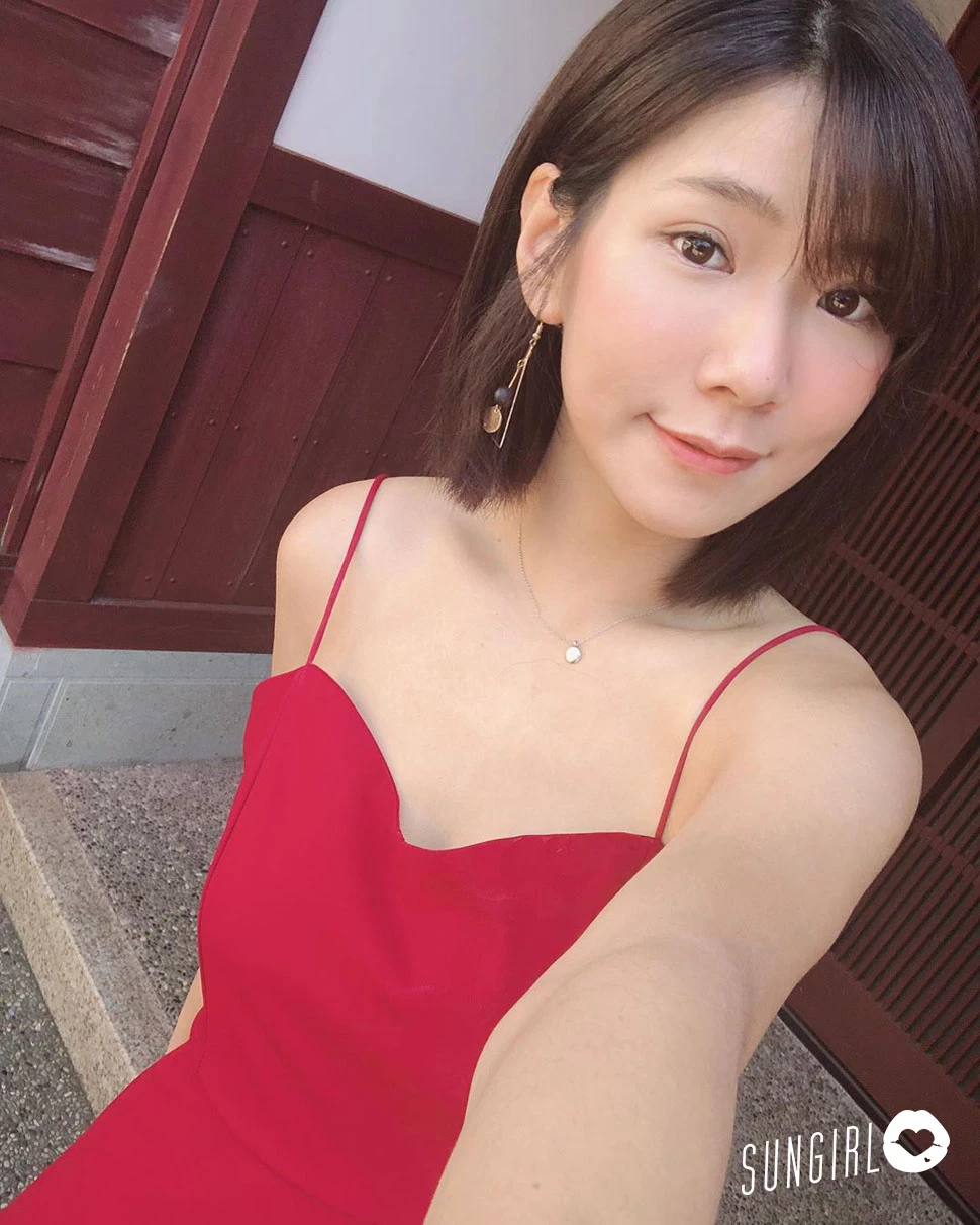 4016228.webp