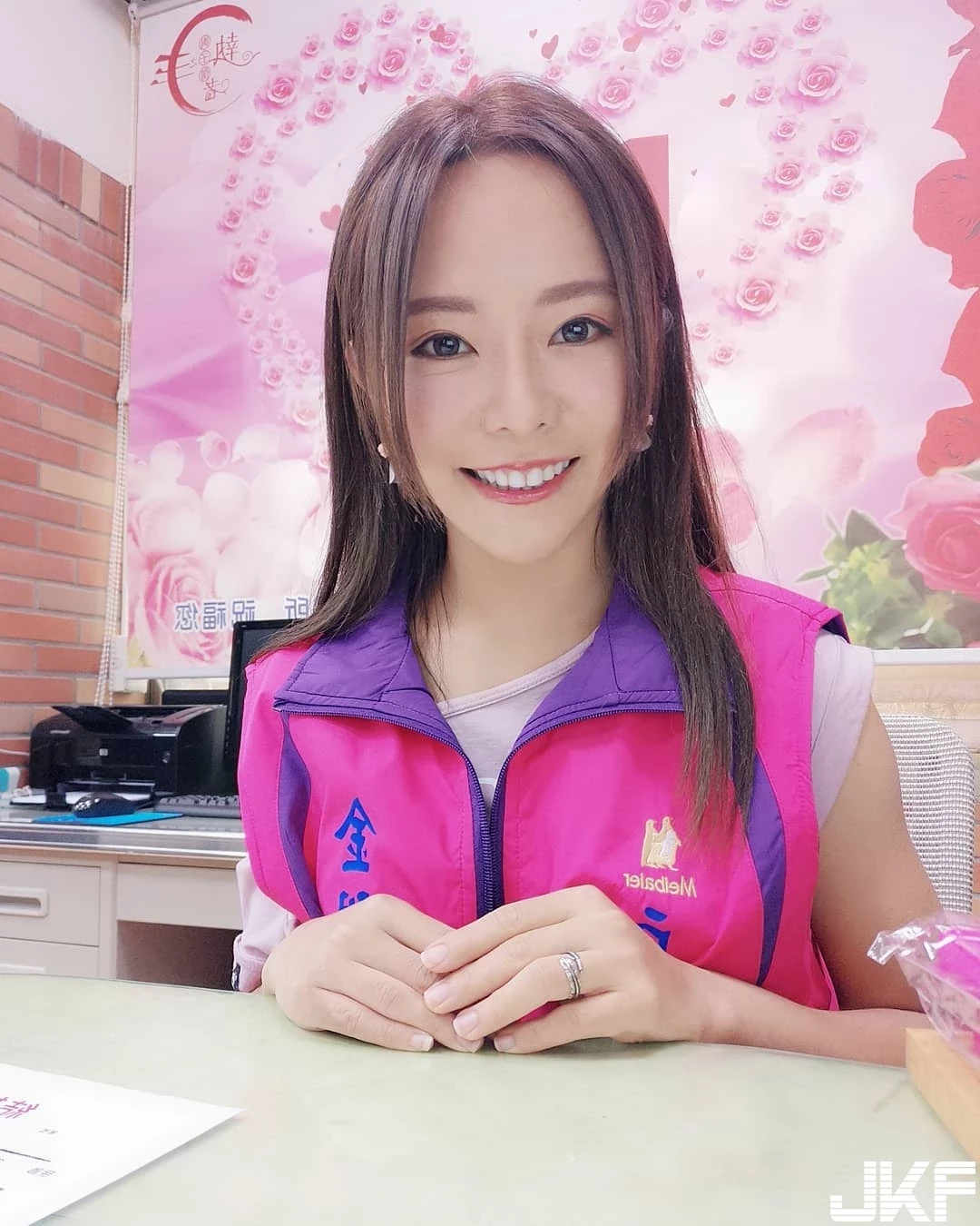 4638047.webp