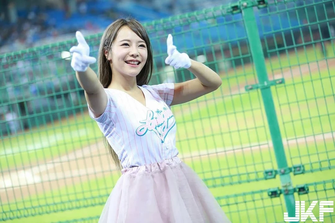 4638050.webp