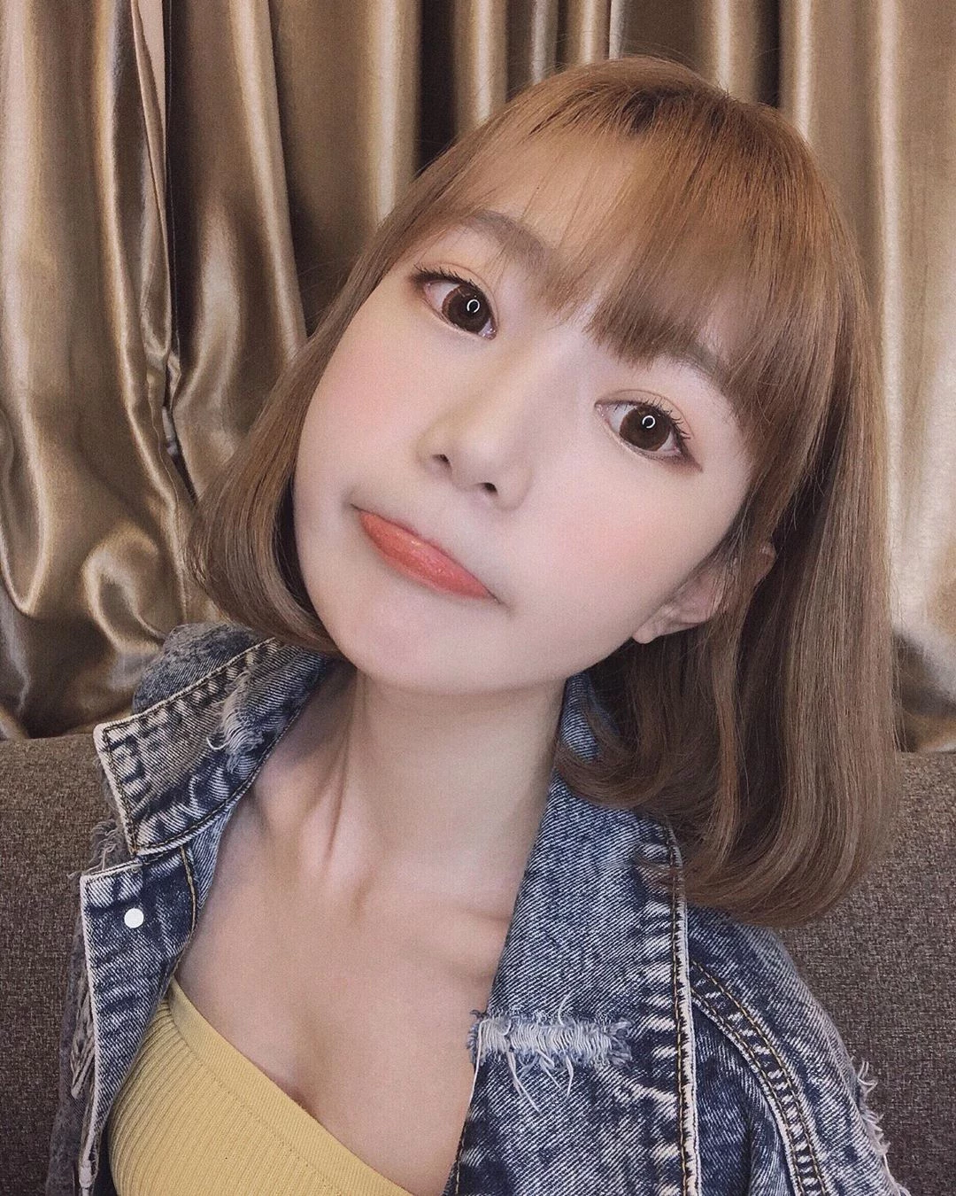 4111806.webp