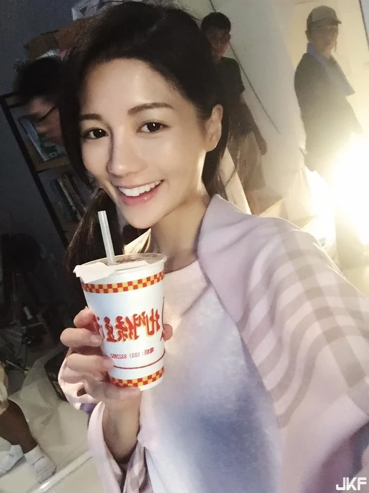 16890547.webp