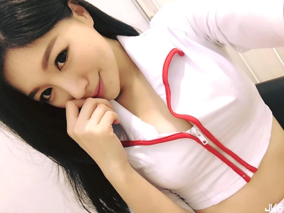 16890609.webp