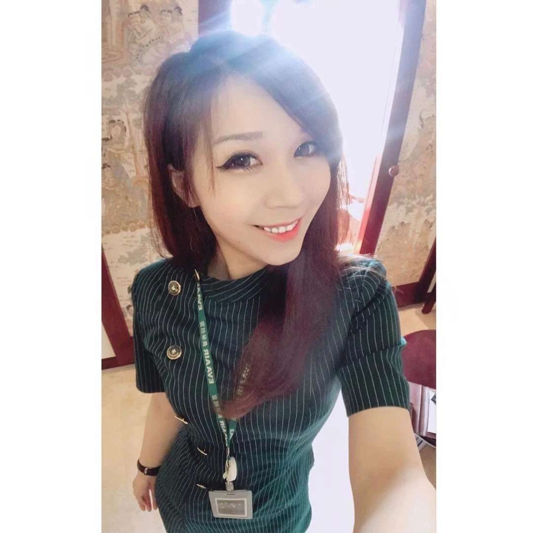 5073207.webp