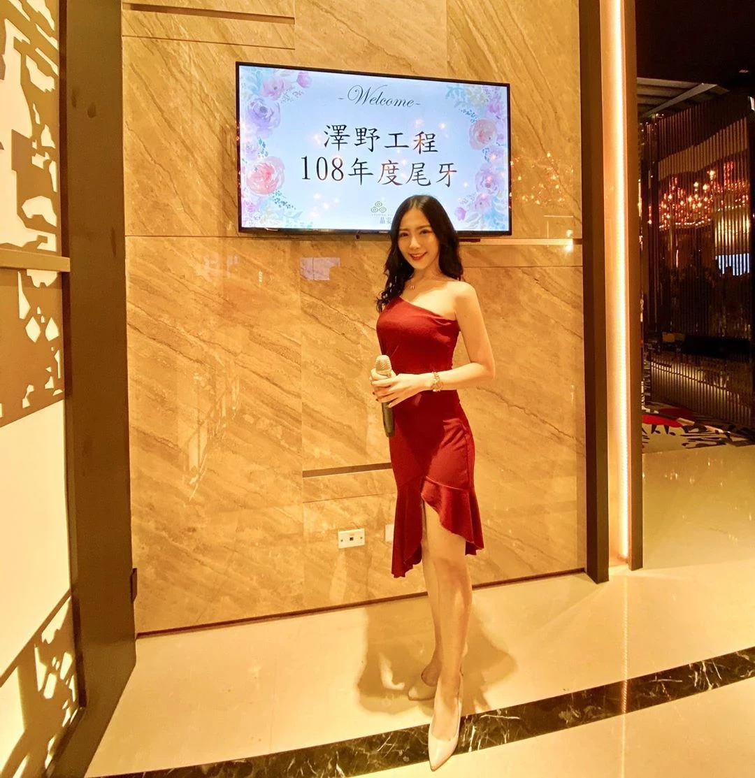 4128630.webp
