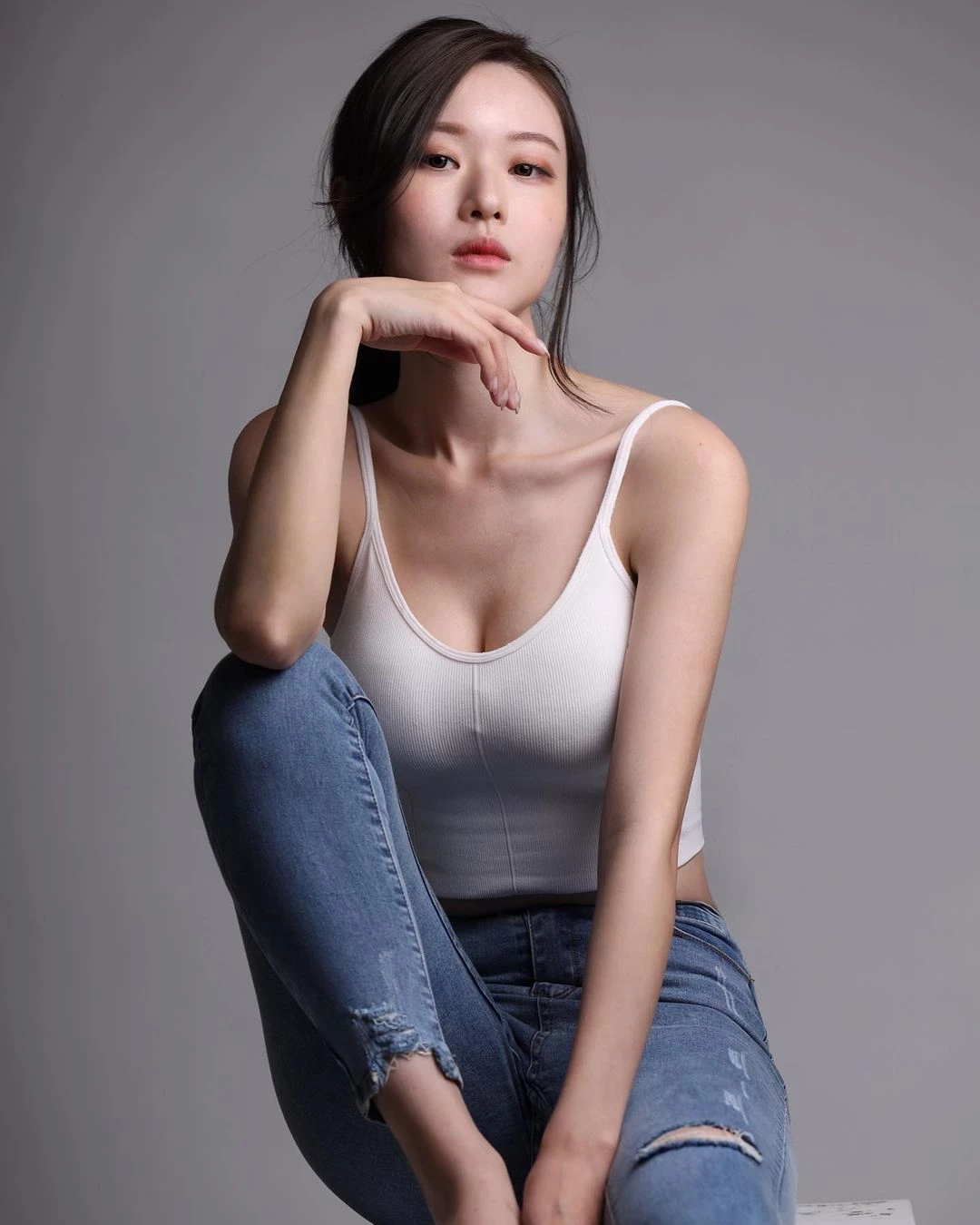 19501566.webp