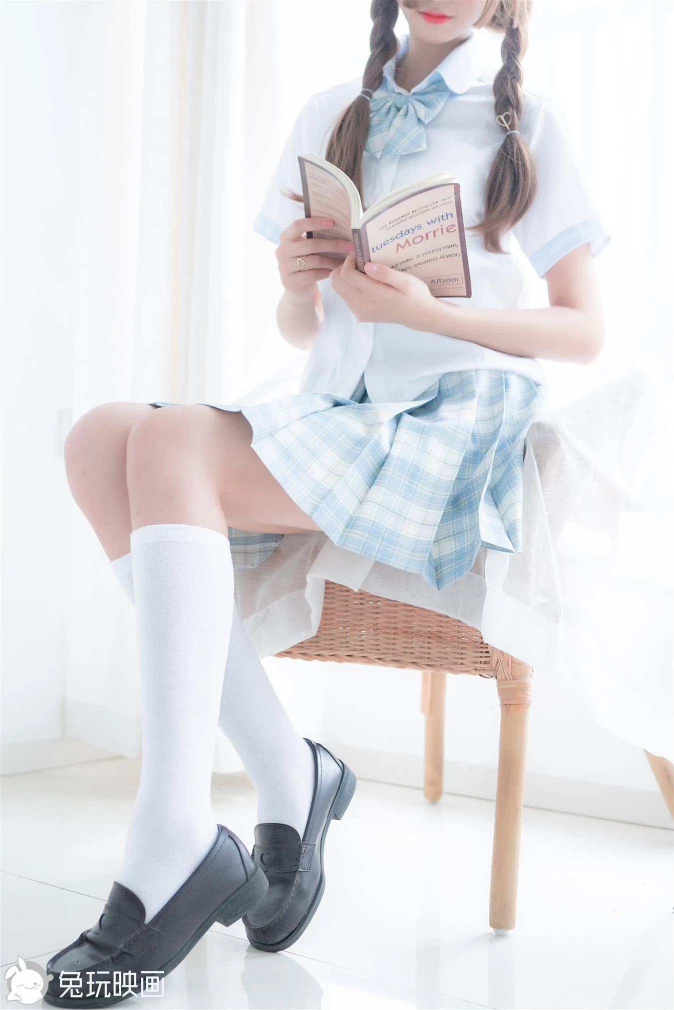 4171279.webp
