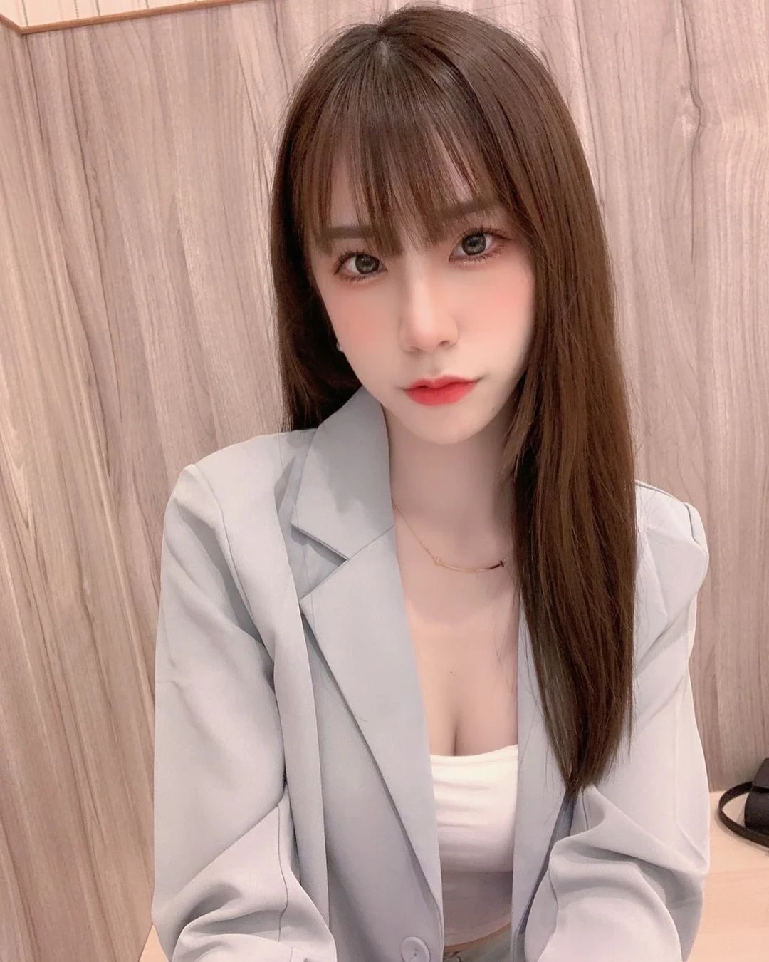 19598902.webp