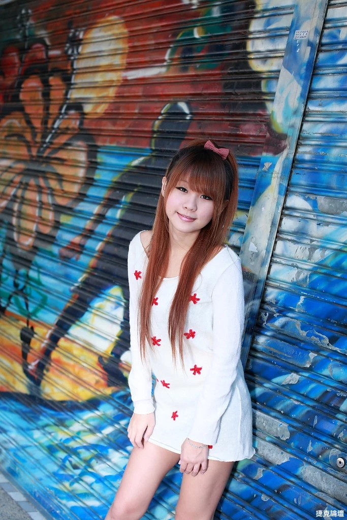 17502665.webp