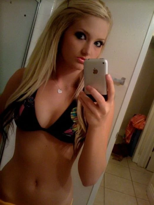 17887303.webp