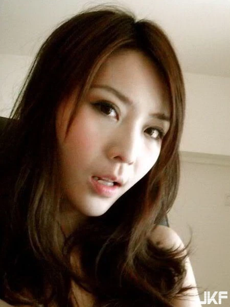 16873023.webp