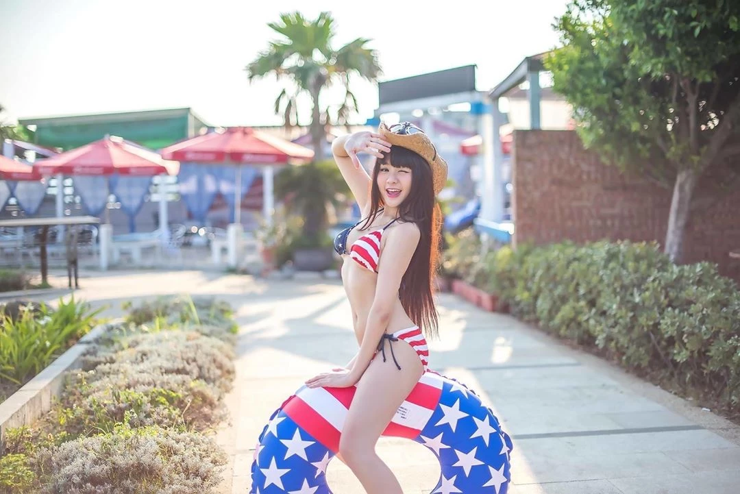 4103518.webp