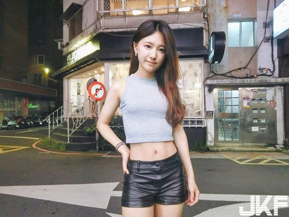 16818703.webp