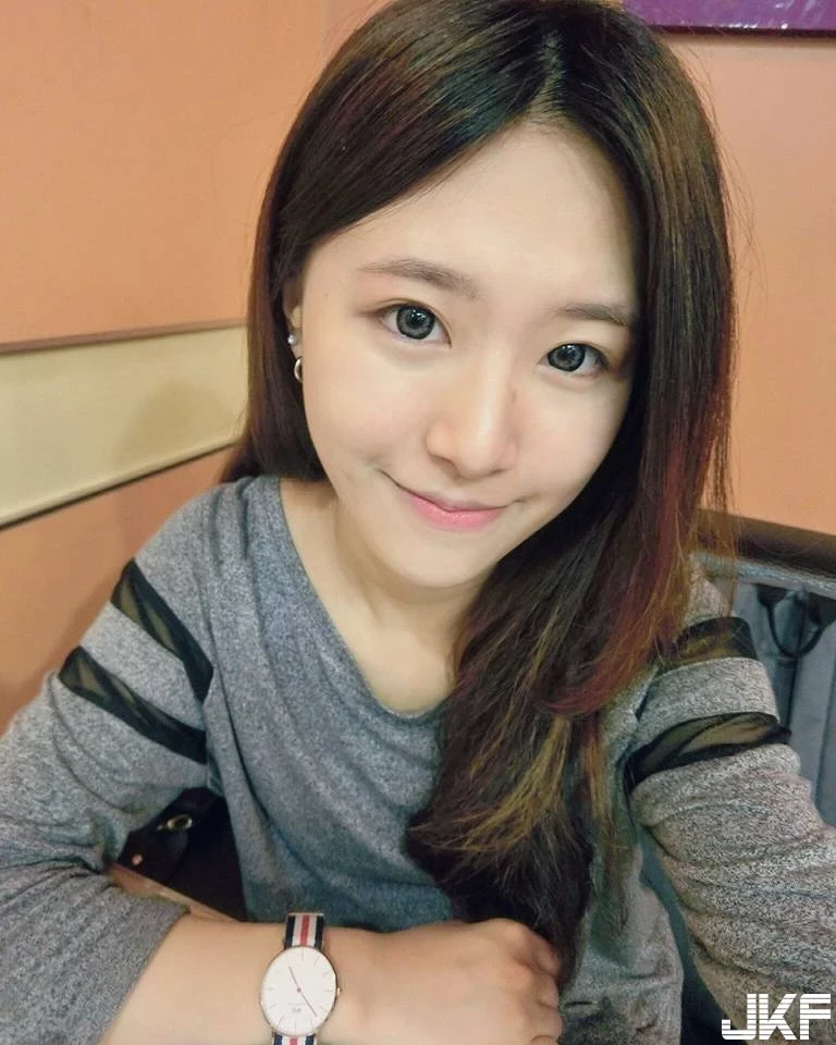 16818716.webp