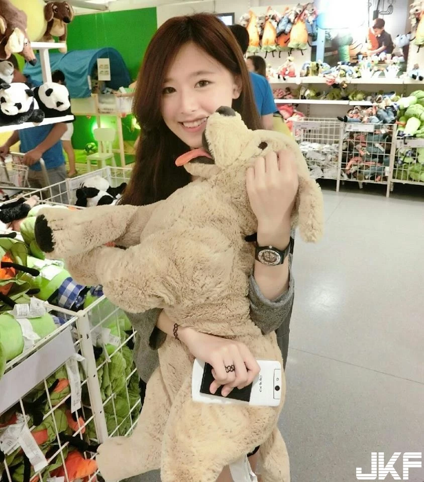 16818736.webp