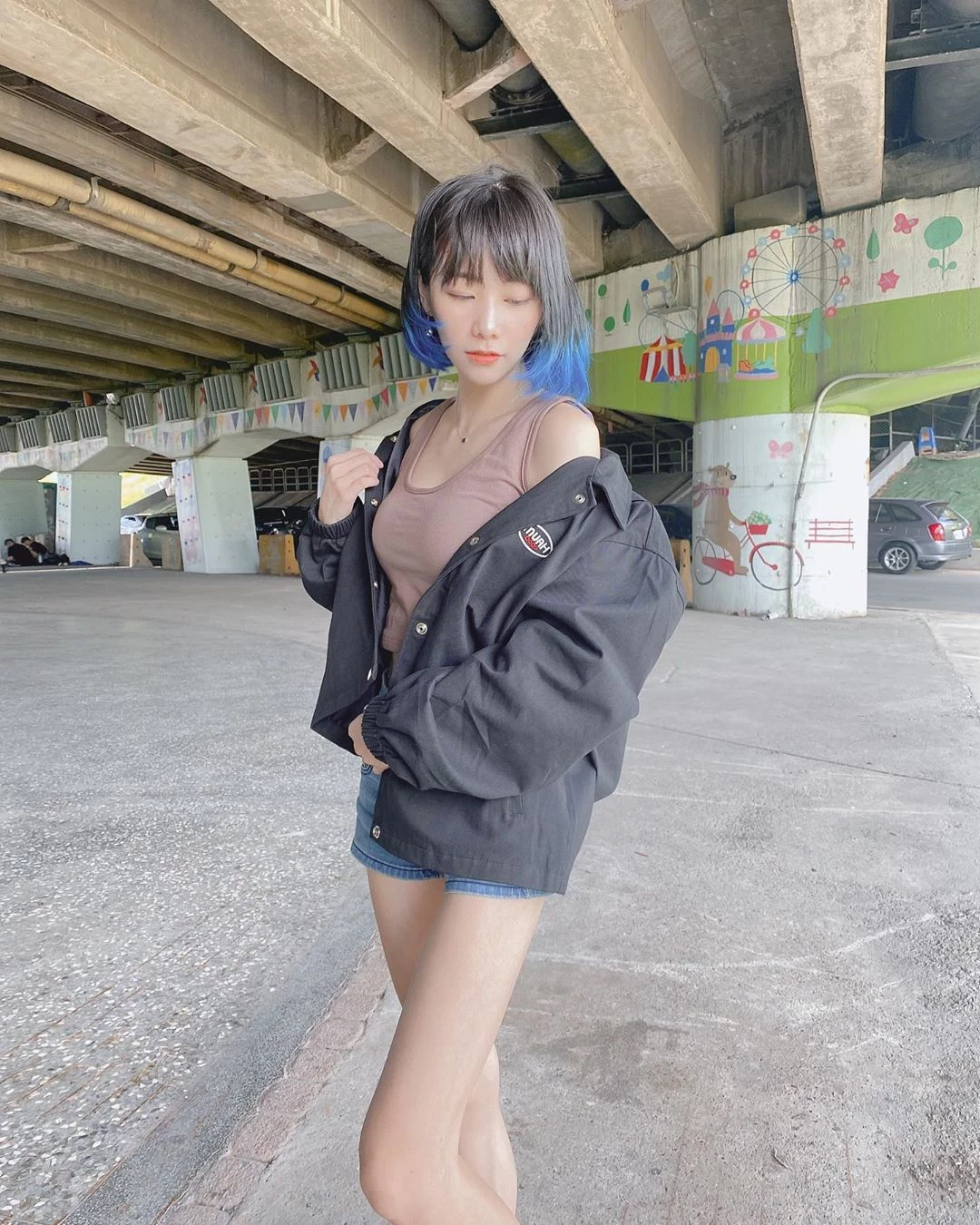 1662466.webp