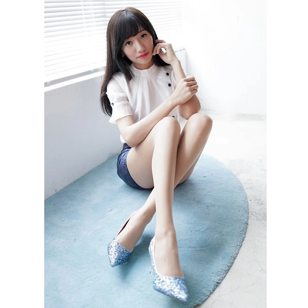 4111777.webp