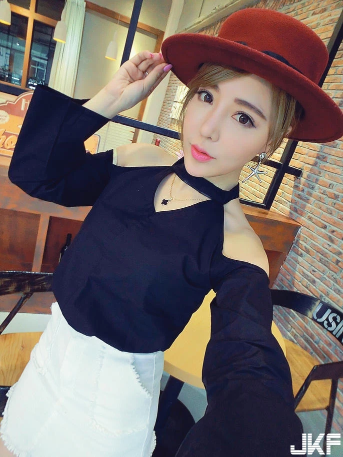 16837057.webp