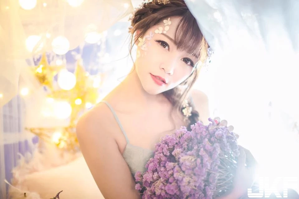 5043321.webp