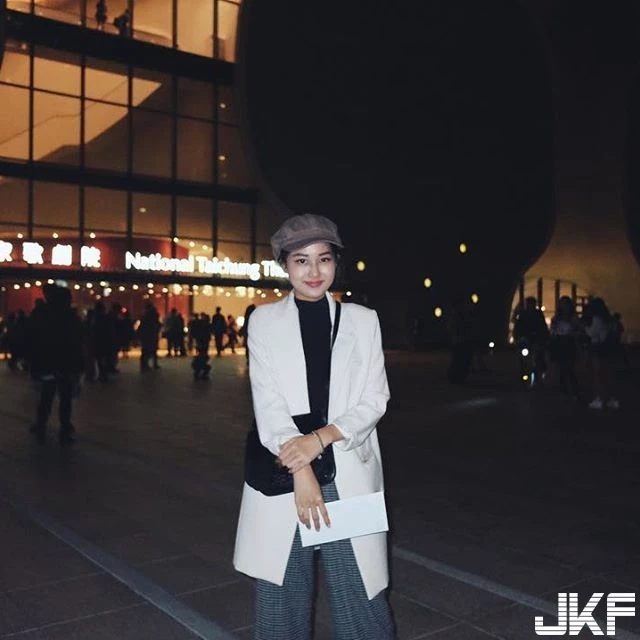 16824819.webp