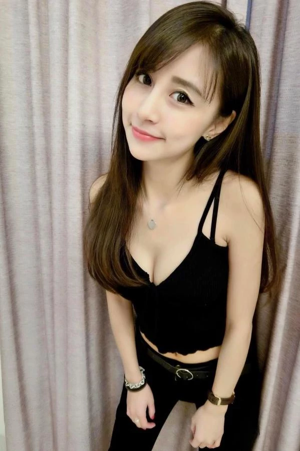 28844044.webp