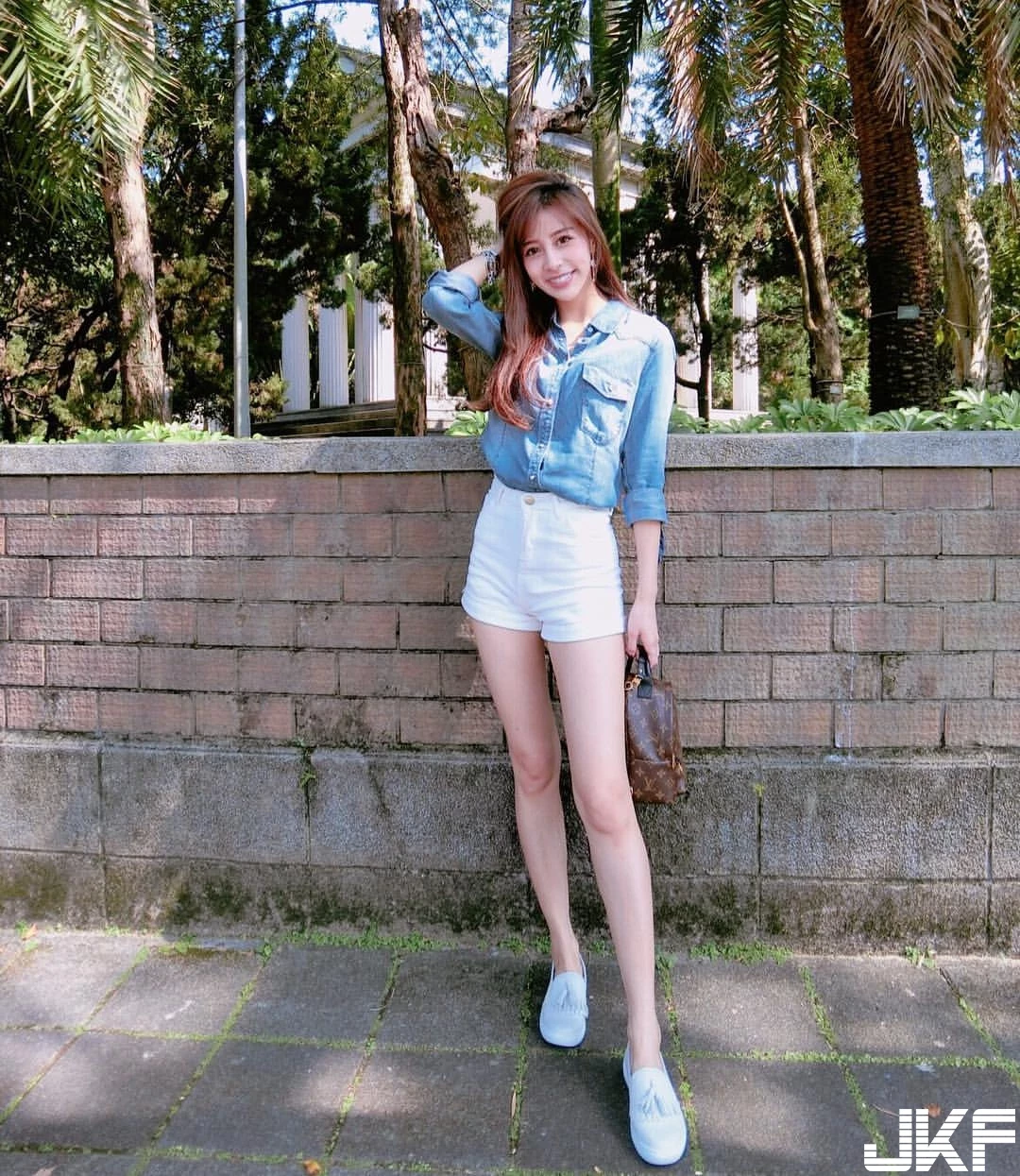 4778563.webp
