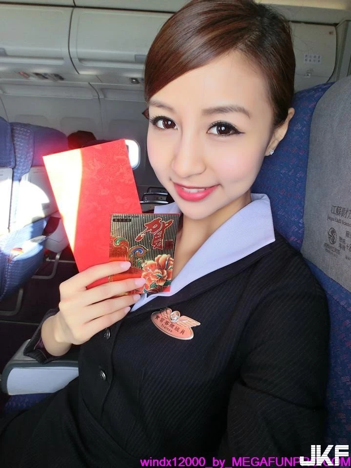 2409000.webp
