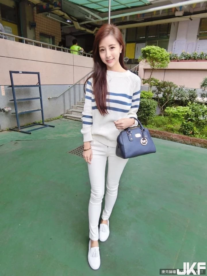 2409014.webp