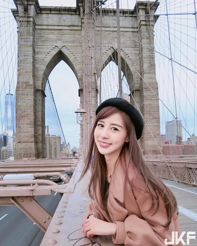 4835107.webp