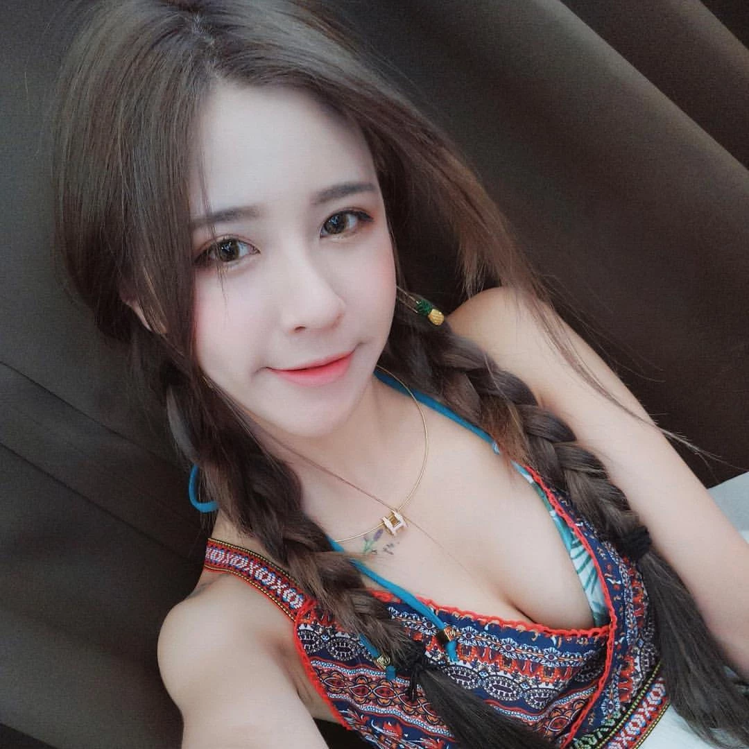 4323429.webp