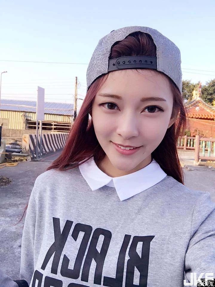 16792997.webp