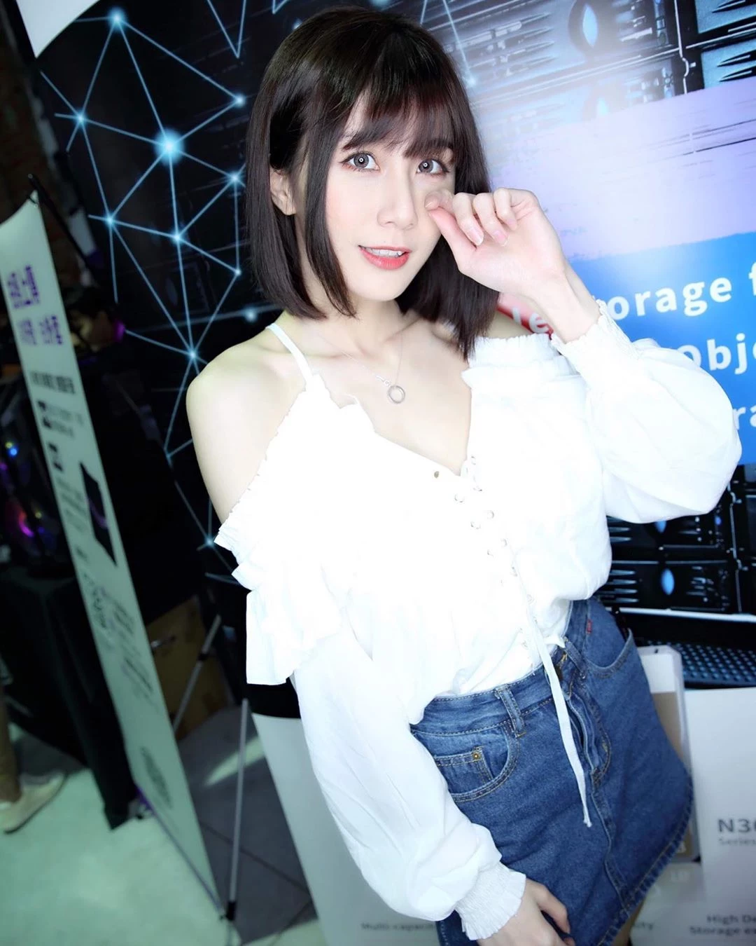 4103806.webp