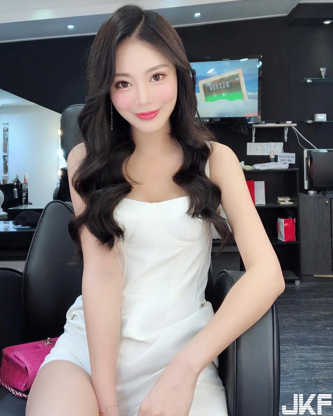 4551955.webp