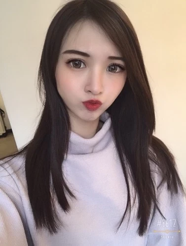 4587403.webp