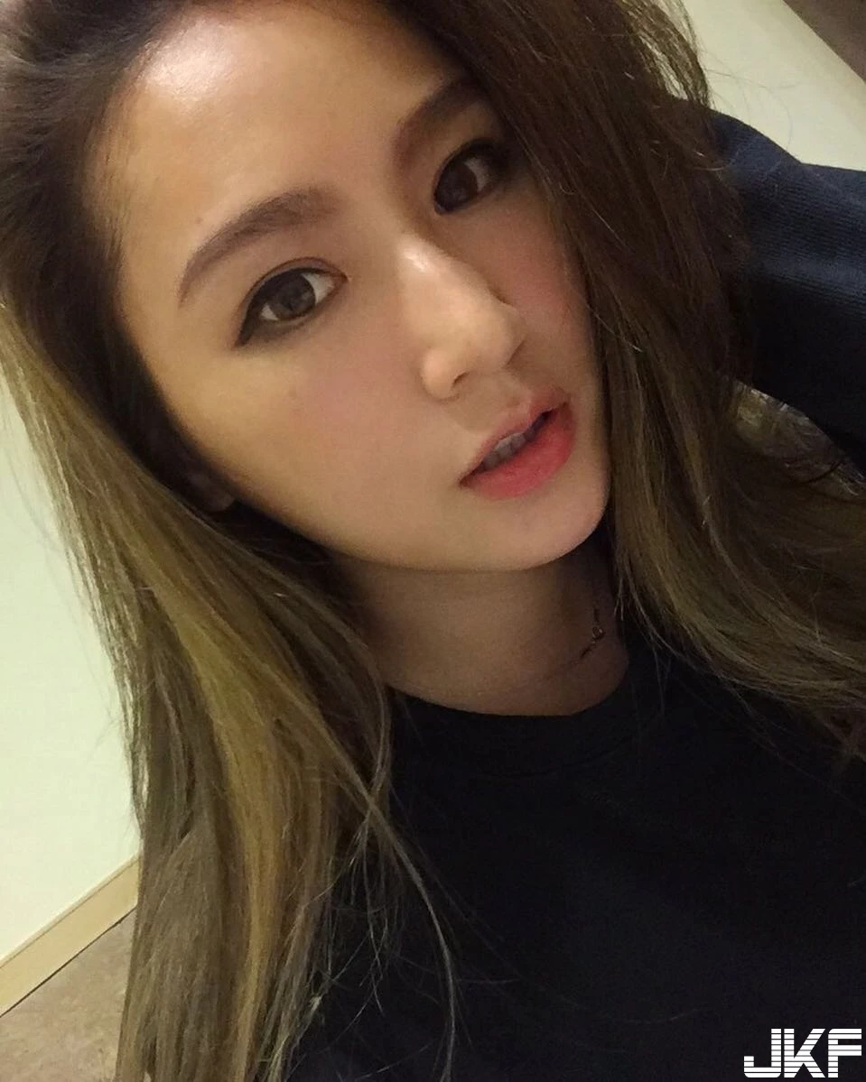 7259608.webp