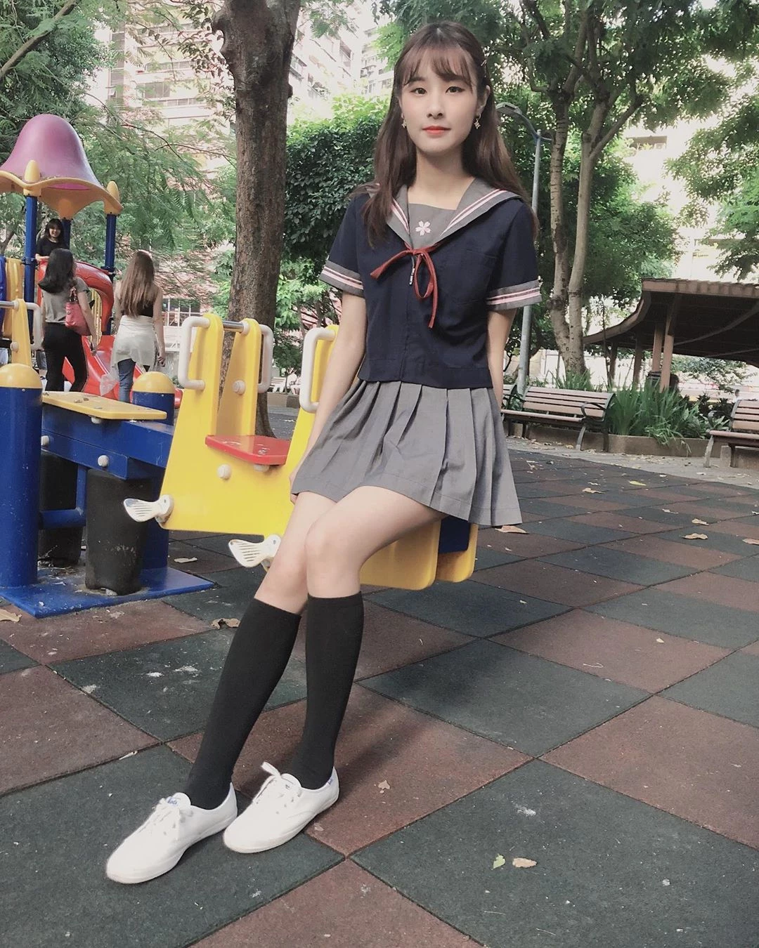 4149914.webp