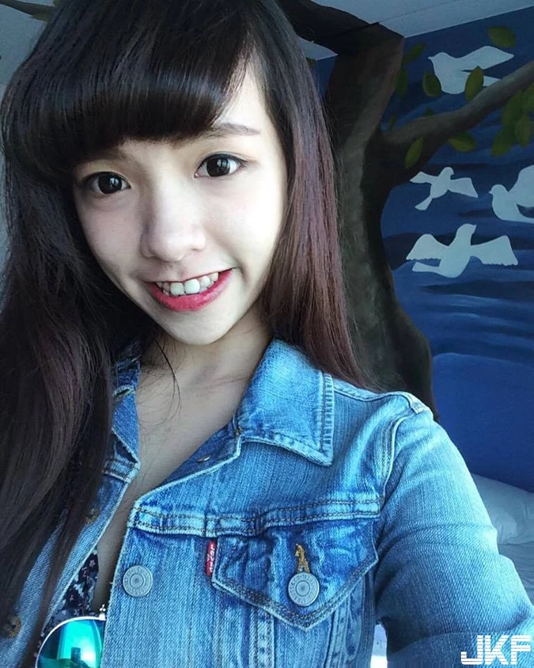 16836800.webp