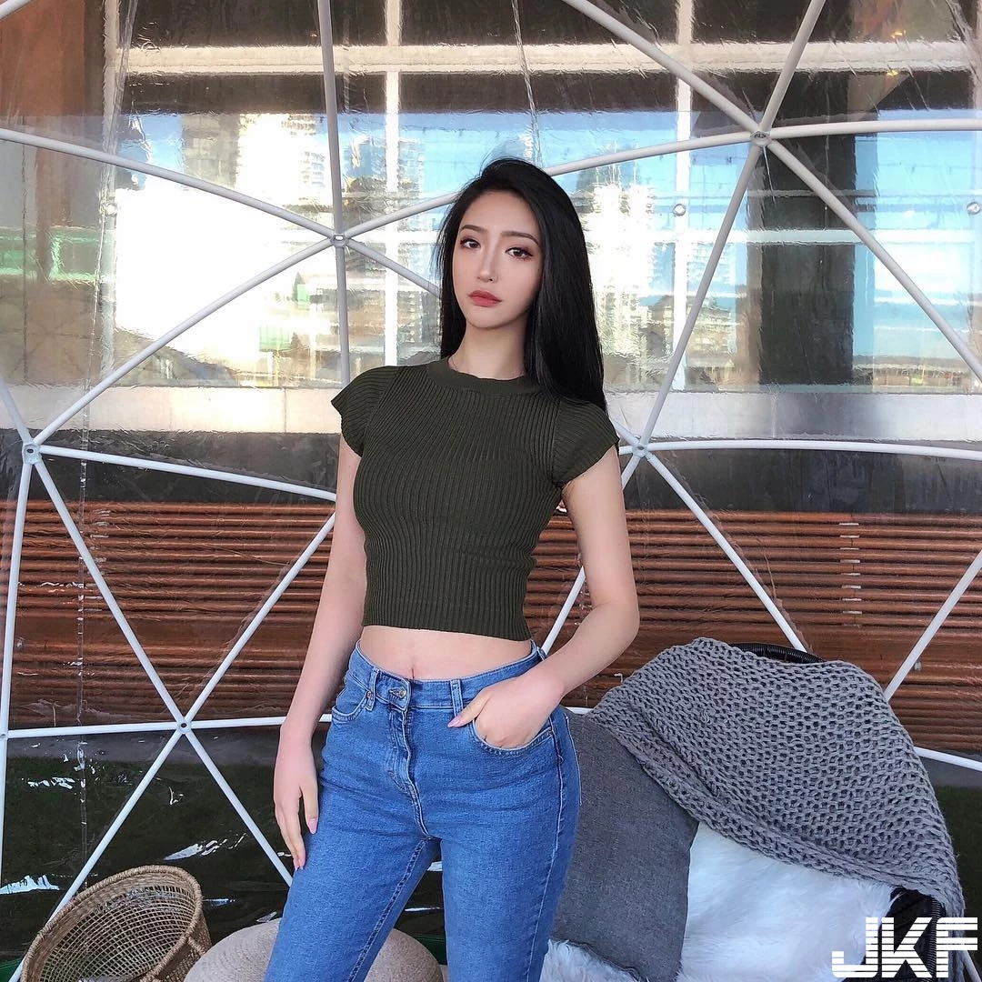4523489.webp