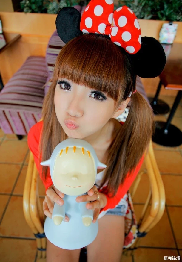 17526655.webp