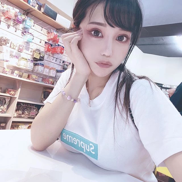 4139412.webp