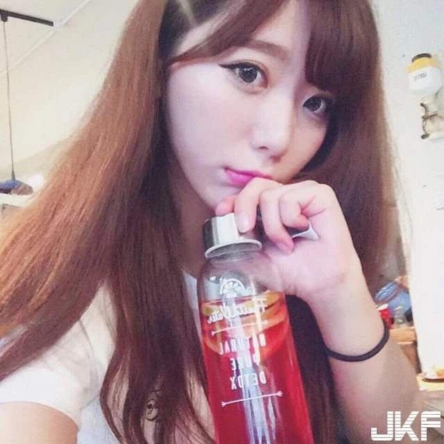 16824379.webp