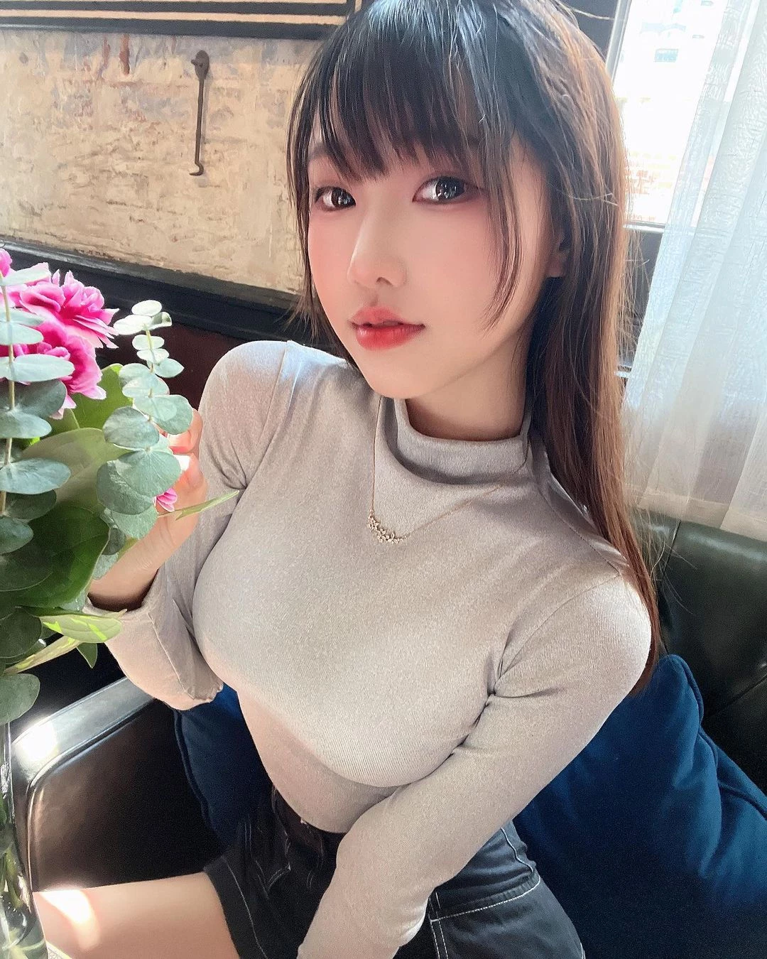 30989791.webp