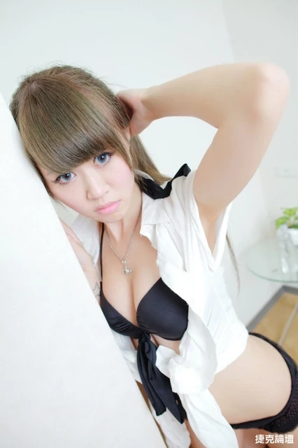 17553411.webp