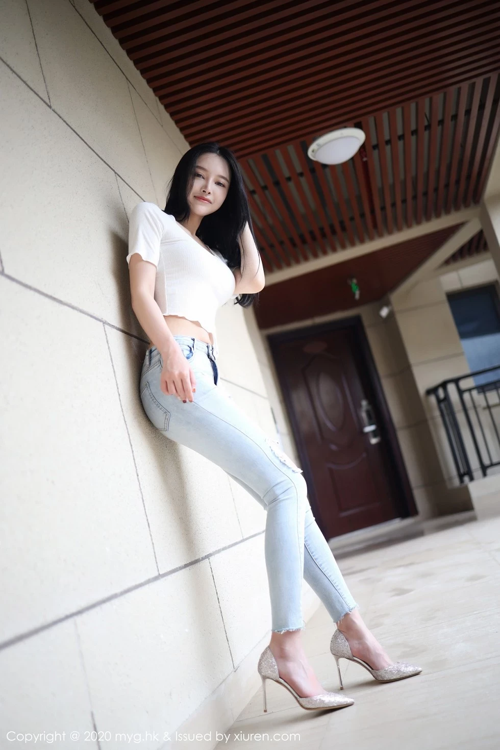 18737211.webp