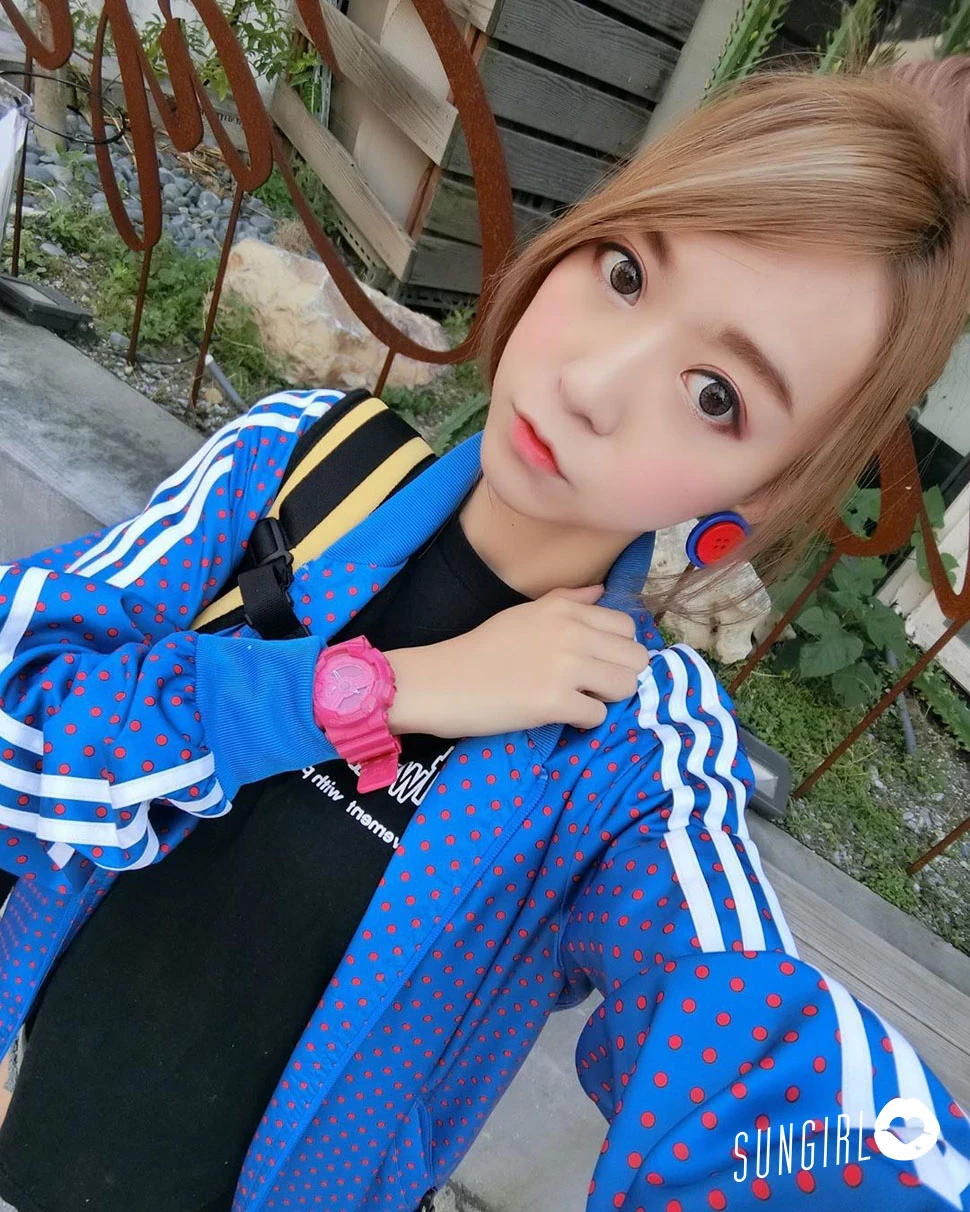 4016501.webp