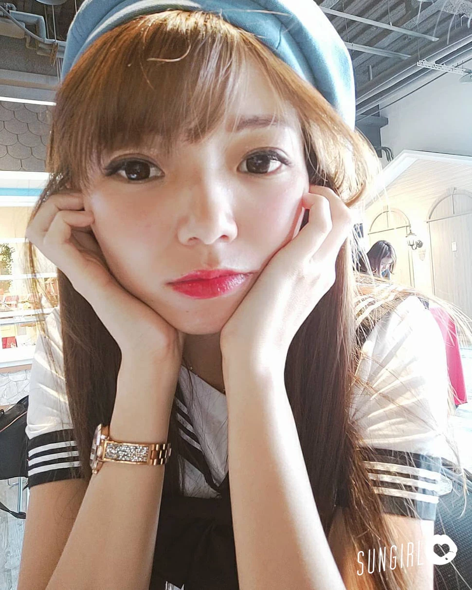 4016515.webp