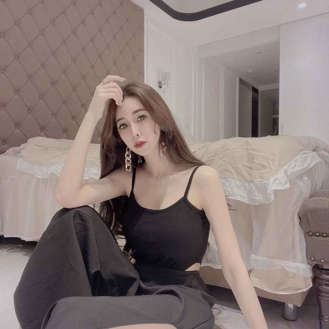 18285803.webp