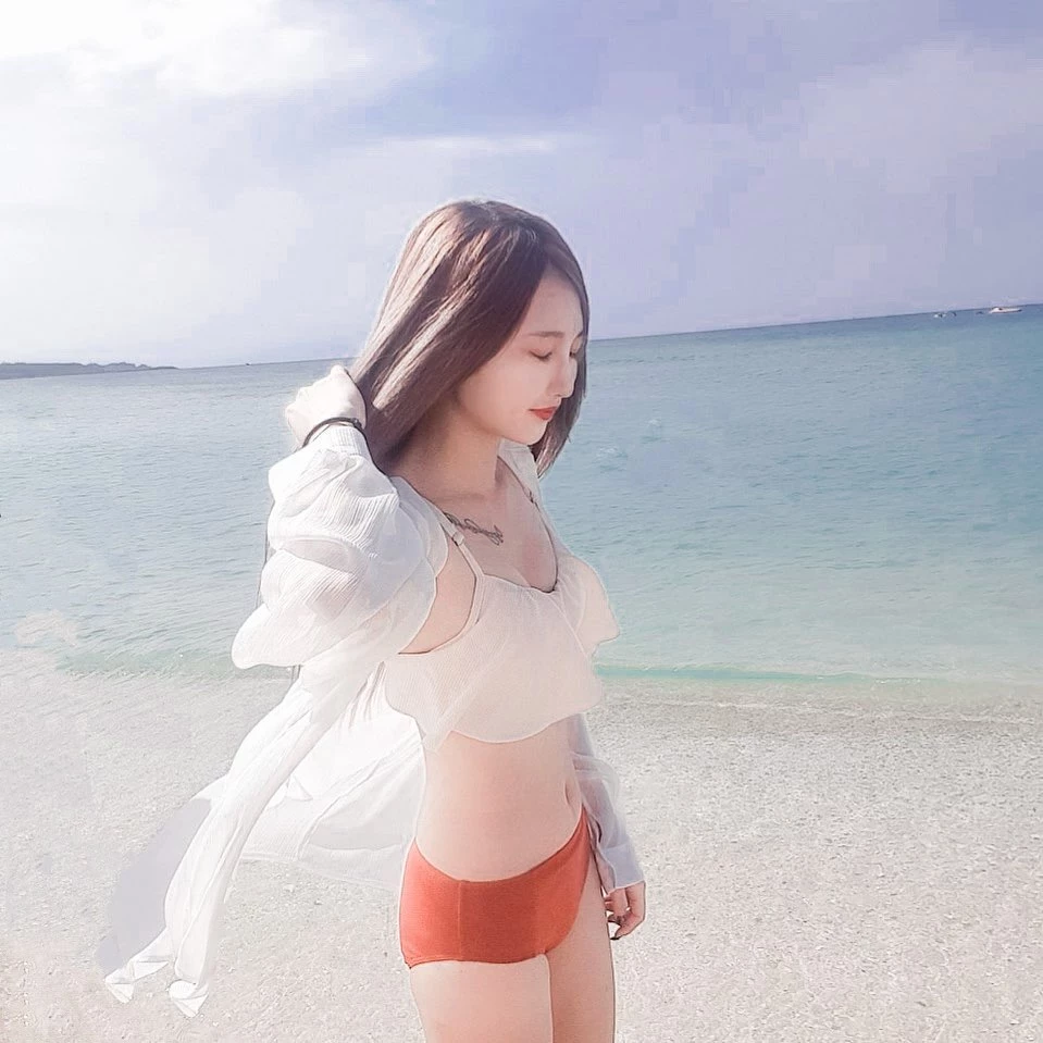 19467869.webp