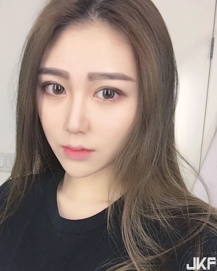 16792729.webp