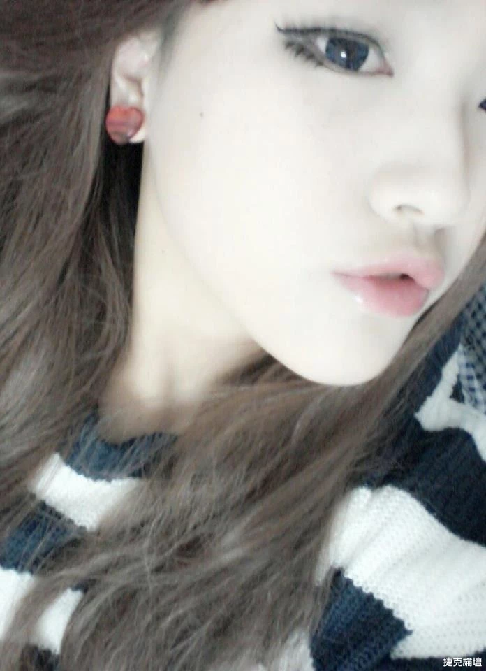 17312107.webp