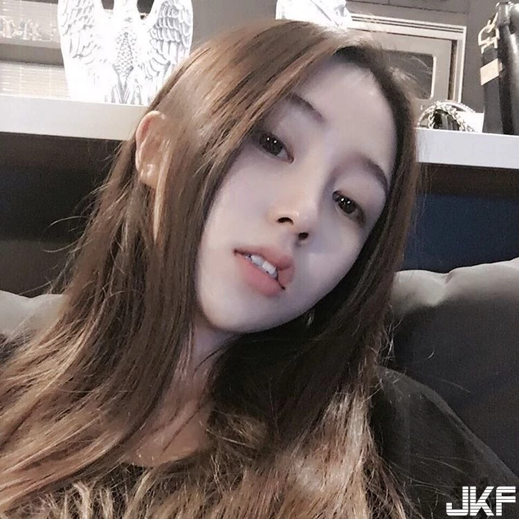 16792704.webp